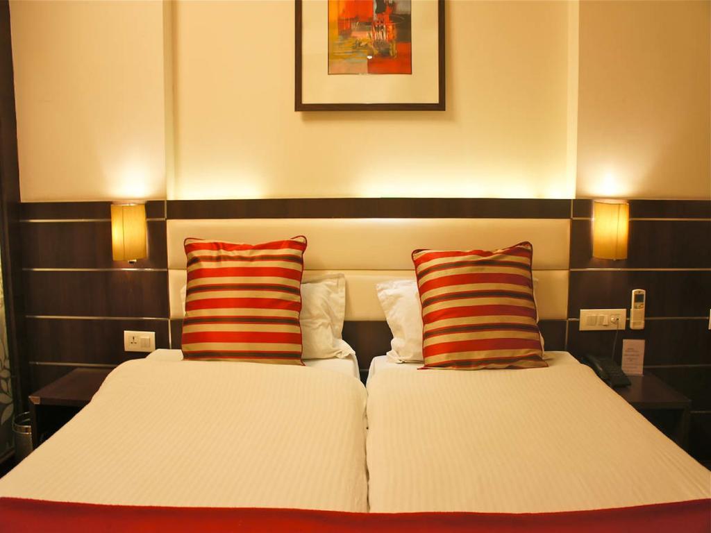 Surya Royal Hotel Kota  Dış mekan fotoğraf